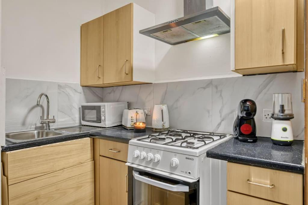 Cosy 2-Bedroom Flat Paddington Londyn Zewnętrze zdjęcie